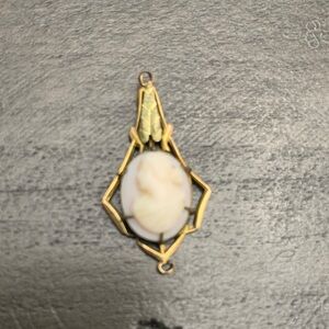 Vintage Victorian Carved Shell Cameo Charm